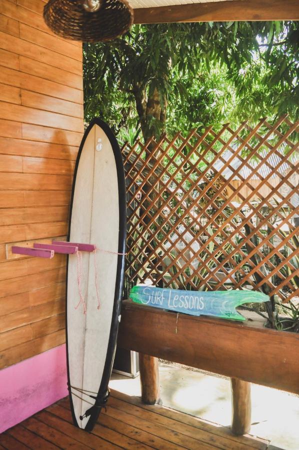 Lost Boyz Hostel Playa Santa Teresa  Exterior photo